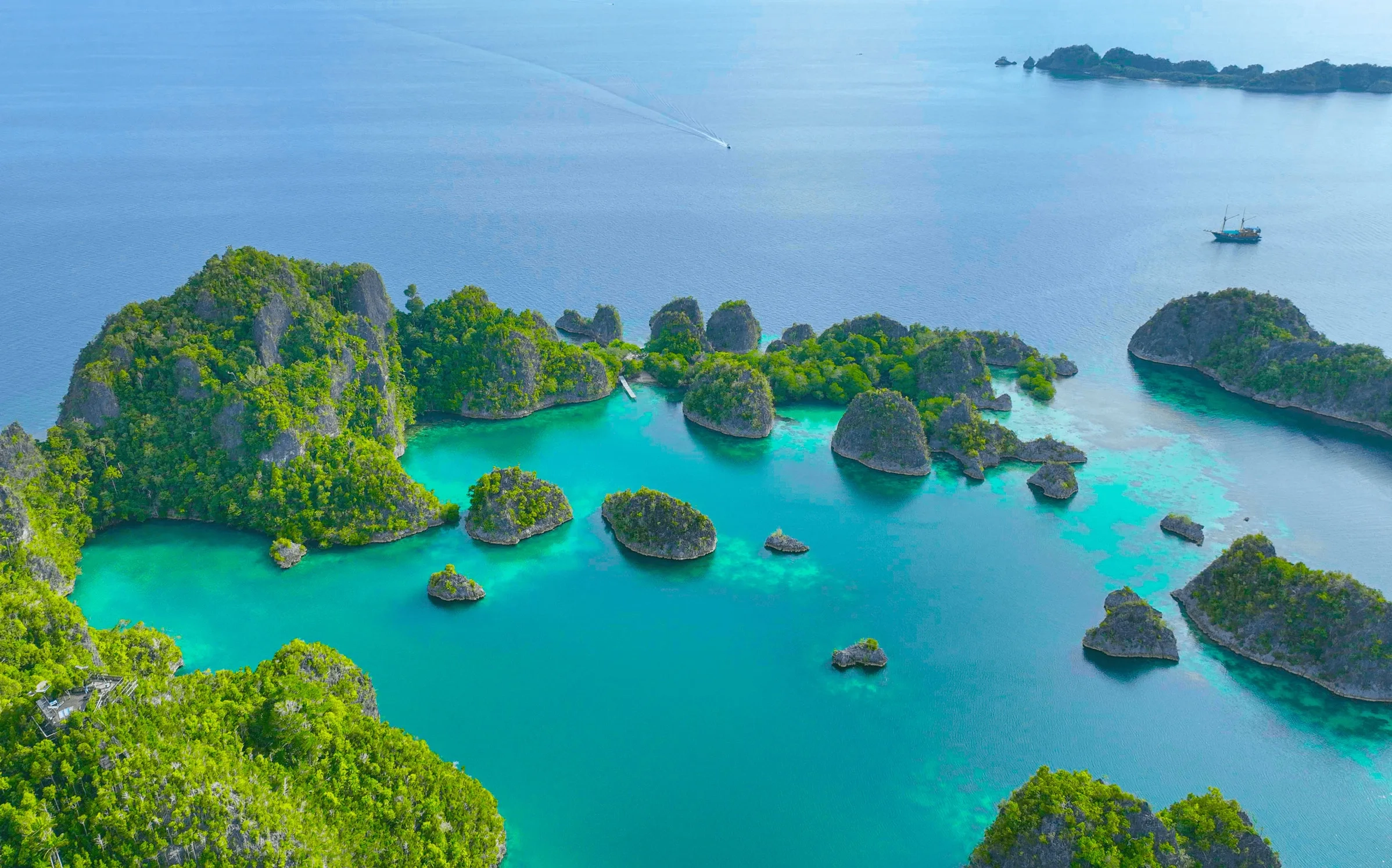 Direktorat Jenderal Imigrasi Lembur